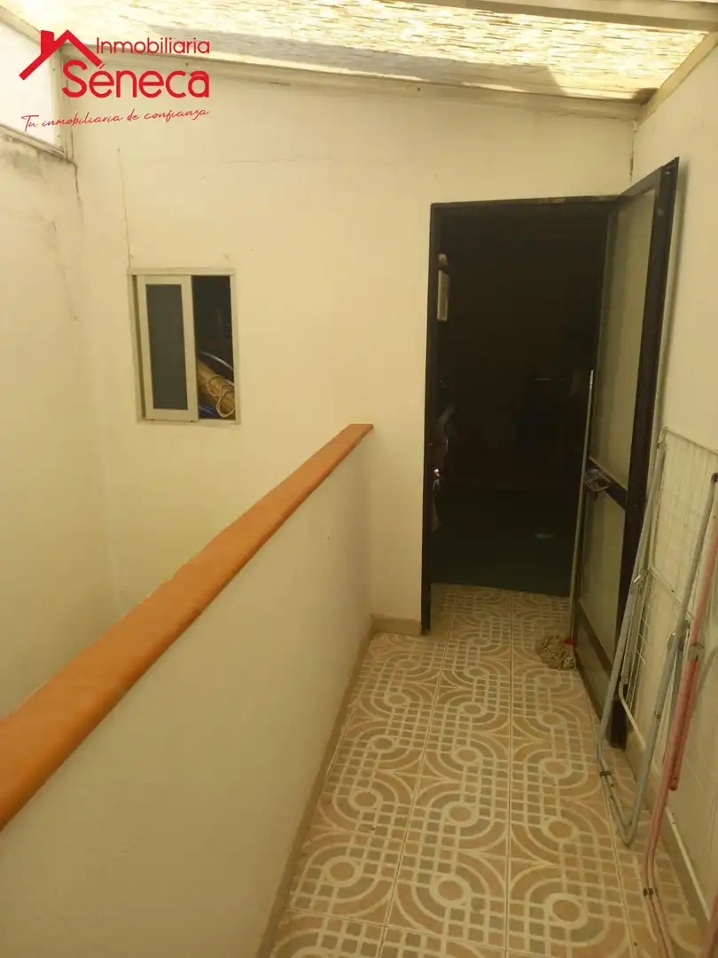Casa adosada en venda en Córdoba amb Aire condicionat