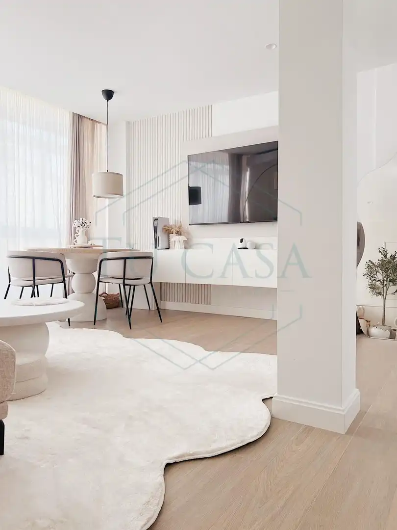 Appartamento con terrazza in vendita a Núcleo urbano, imagen 4