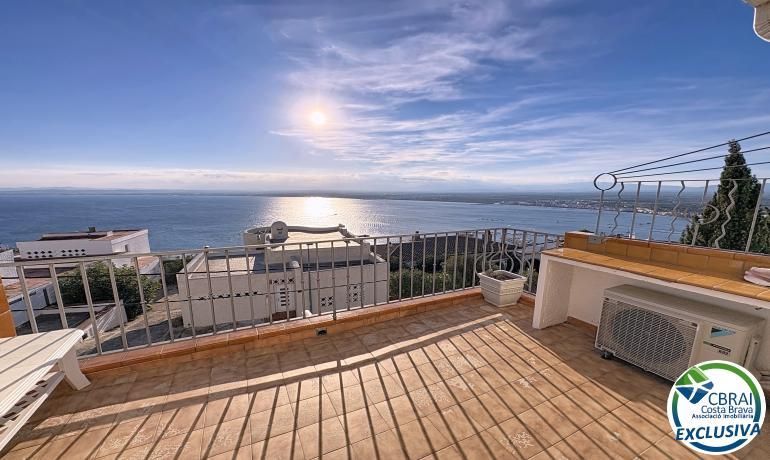 Terrace of Flat for sale in Roses  with Heating, Private garden and Terrace