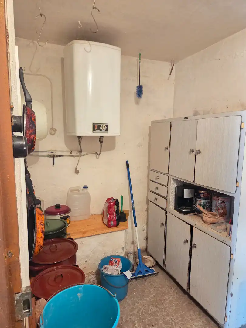 Cuina de Casa o xalet en venda en Barreiros amb Jardí privat, Traster i Moblat