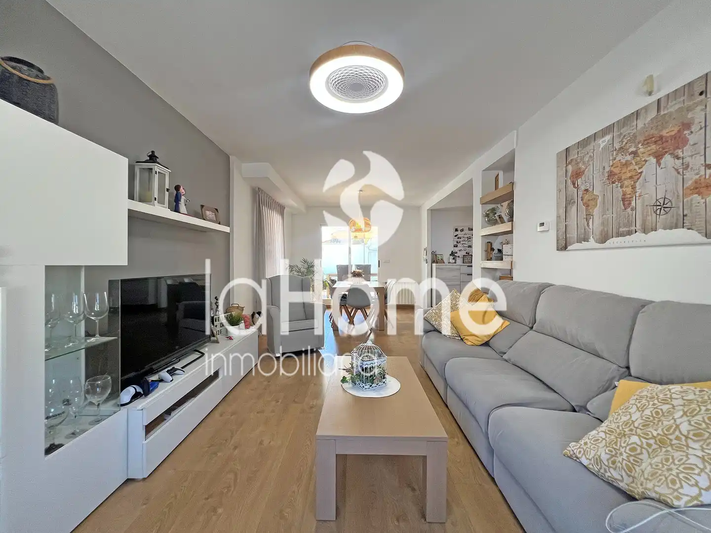 Living room of Houses for sale in La Pobla de Vallbona  with Air Conditioner, Heating and Private garden