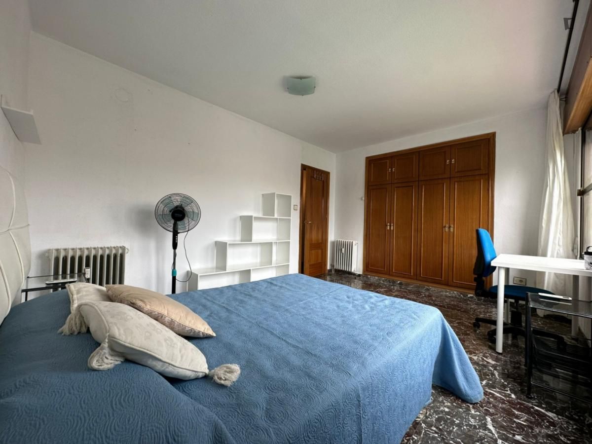 Apartment to share in Cervantes