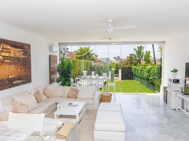 Casa a schiera con piscina in affitto a Benamara - Atalaya
