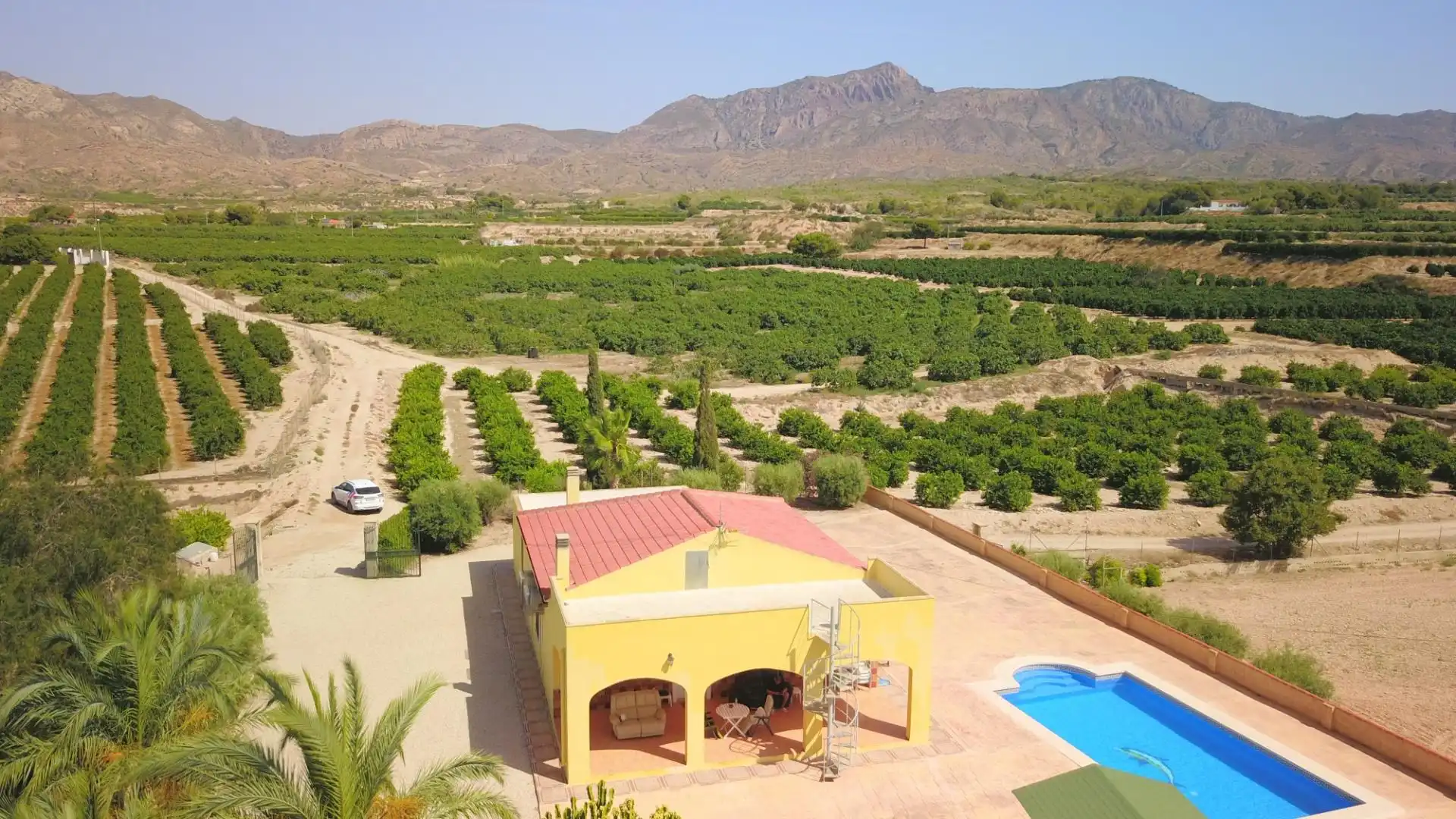 Garden of Houses for sale in Albatera  with Community pool