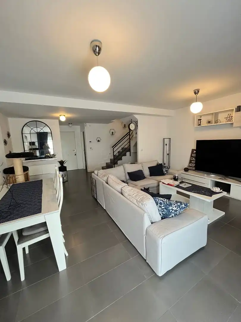 Casa adosada en venta en Villalbilla pueblo, Villalbilla