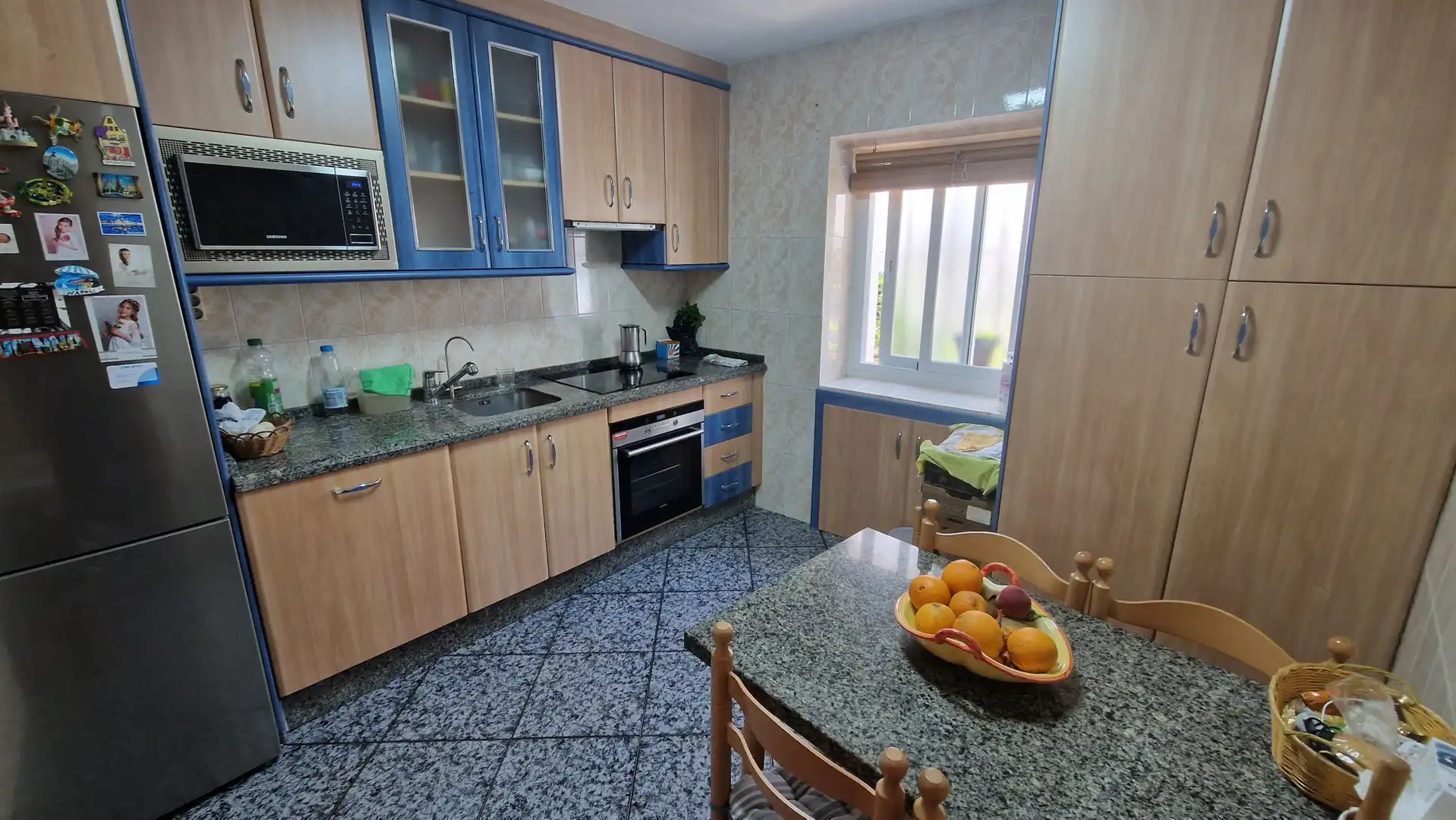 Kitchen of Houses for sale in Estepona  with Air Conditioner and Terrace