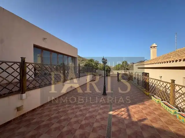 Terrassa de Casa o xalet en venda en Cartagena amb Moblat