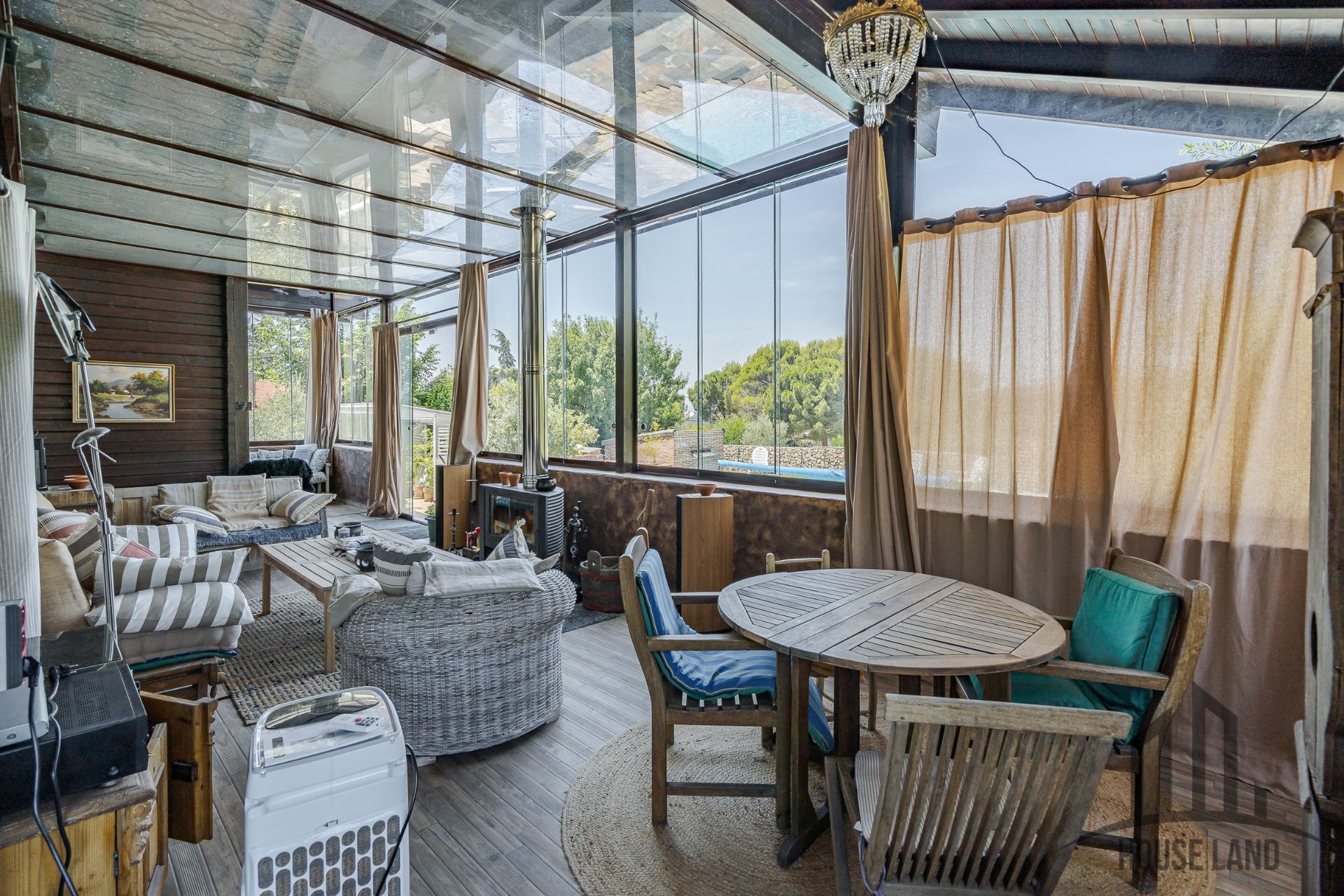 Terrassa de Casa o xalet en venda en El Casar amb Aire condicionat, Calefacció i Jardí privat