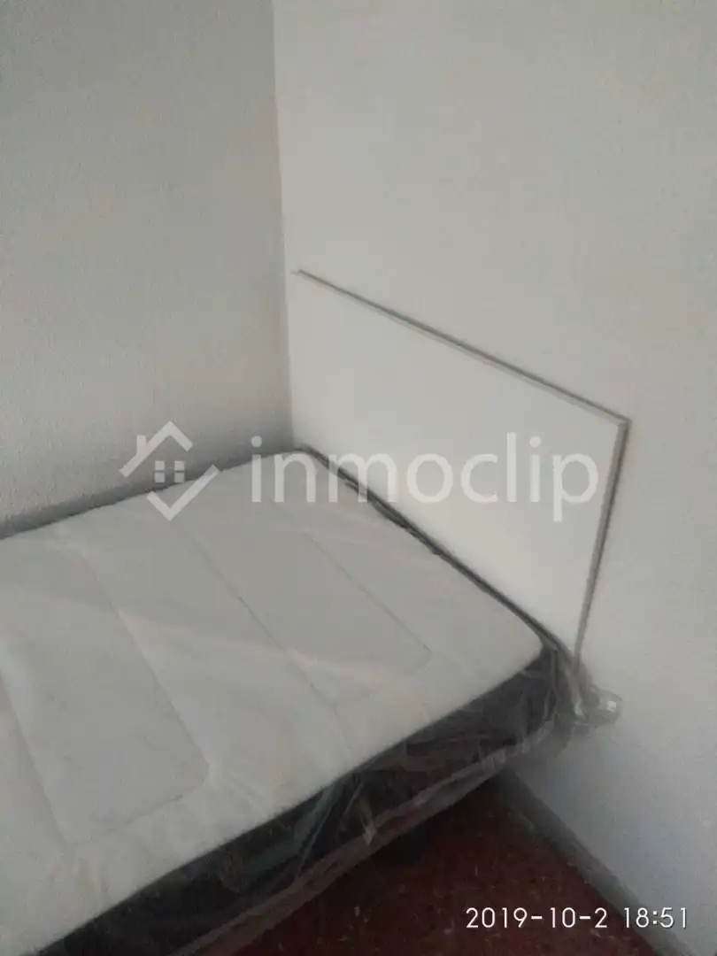 Bedroom of Flat for rent in Salamanca  with Heating and Furnished
