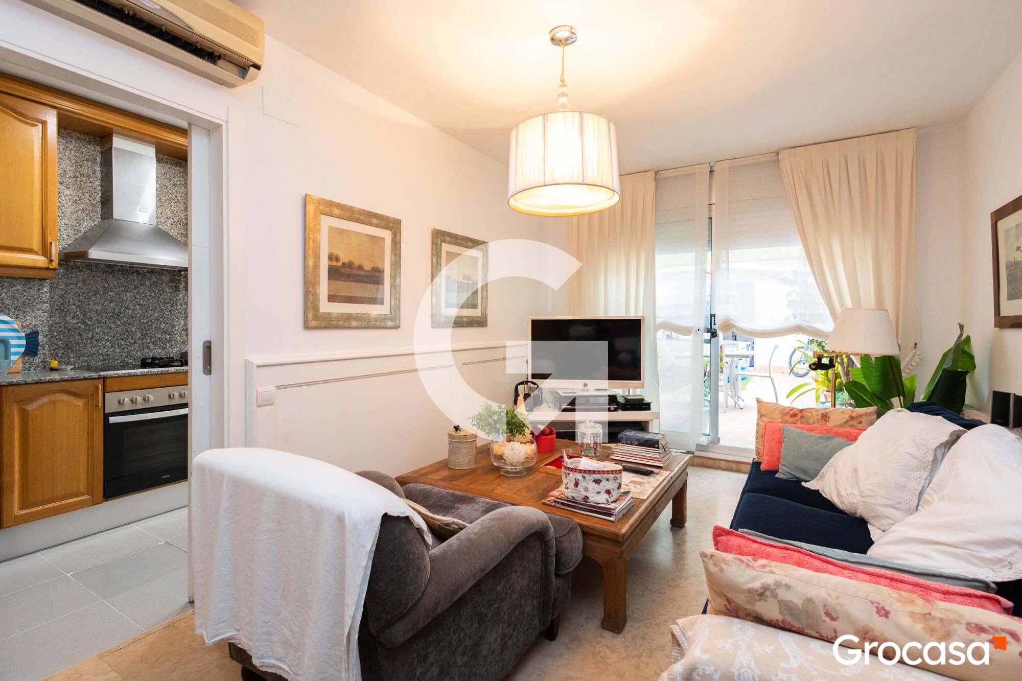 Living room of Duplex for sale in Sant Boi de Llobregat  with Air Conditioner, Heating and Terrace