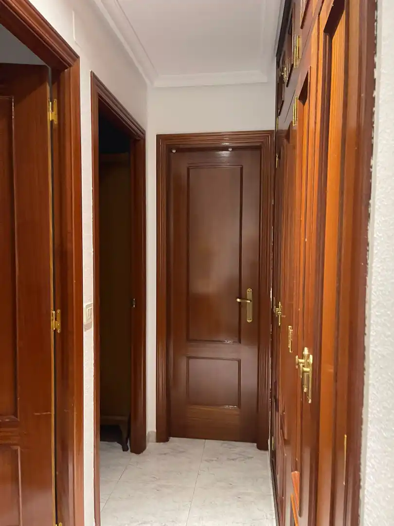 Piso en venta en Miralvalle - Av. Virgen del Puerto - La Data 