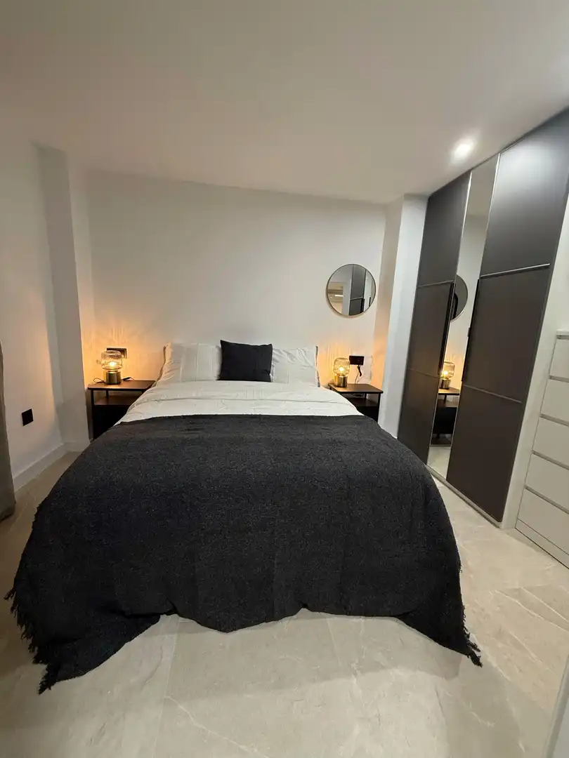 Habitación de Piso de alquiler en Linares con Aire acondicionado, Calefacción y Amueblado