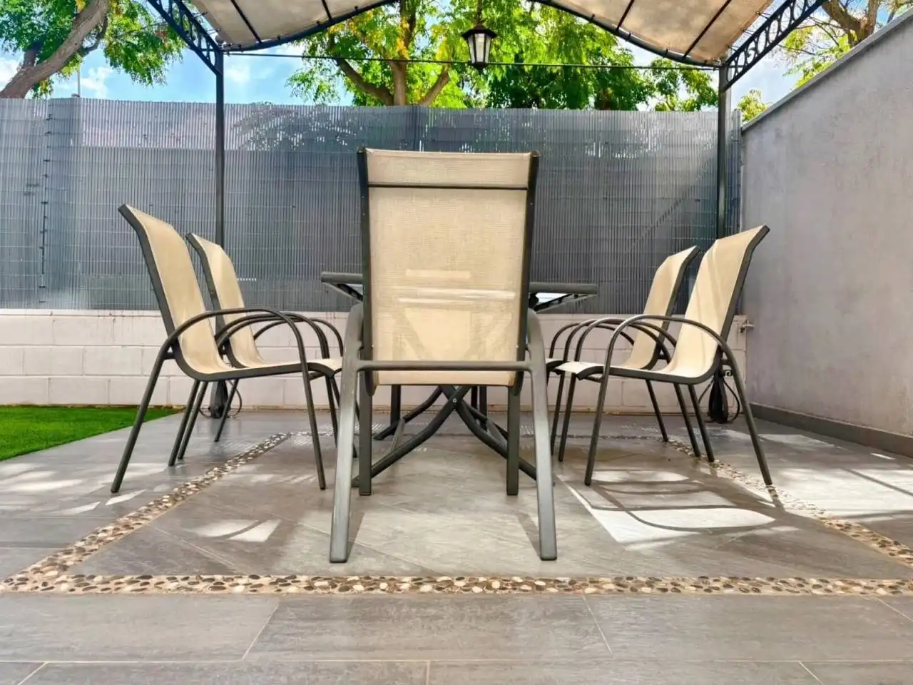 Terraza de Dúplex en venta en Martinica – Ateneu