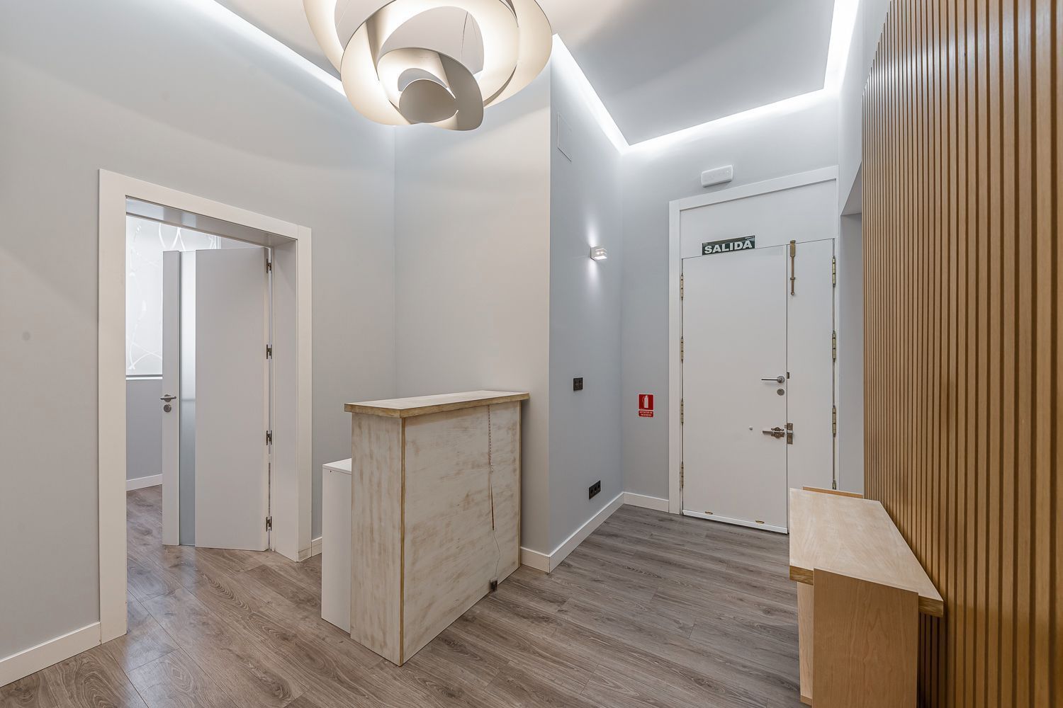 Apartment for sale in  Madrid Capital  with Air Conditioner
