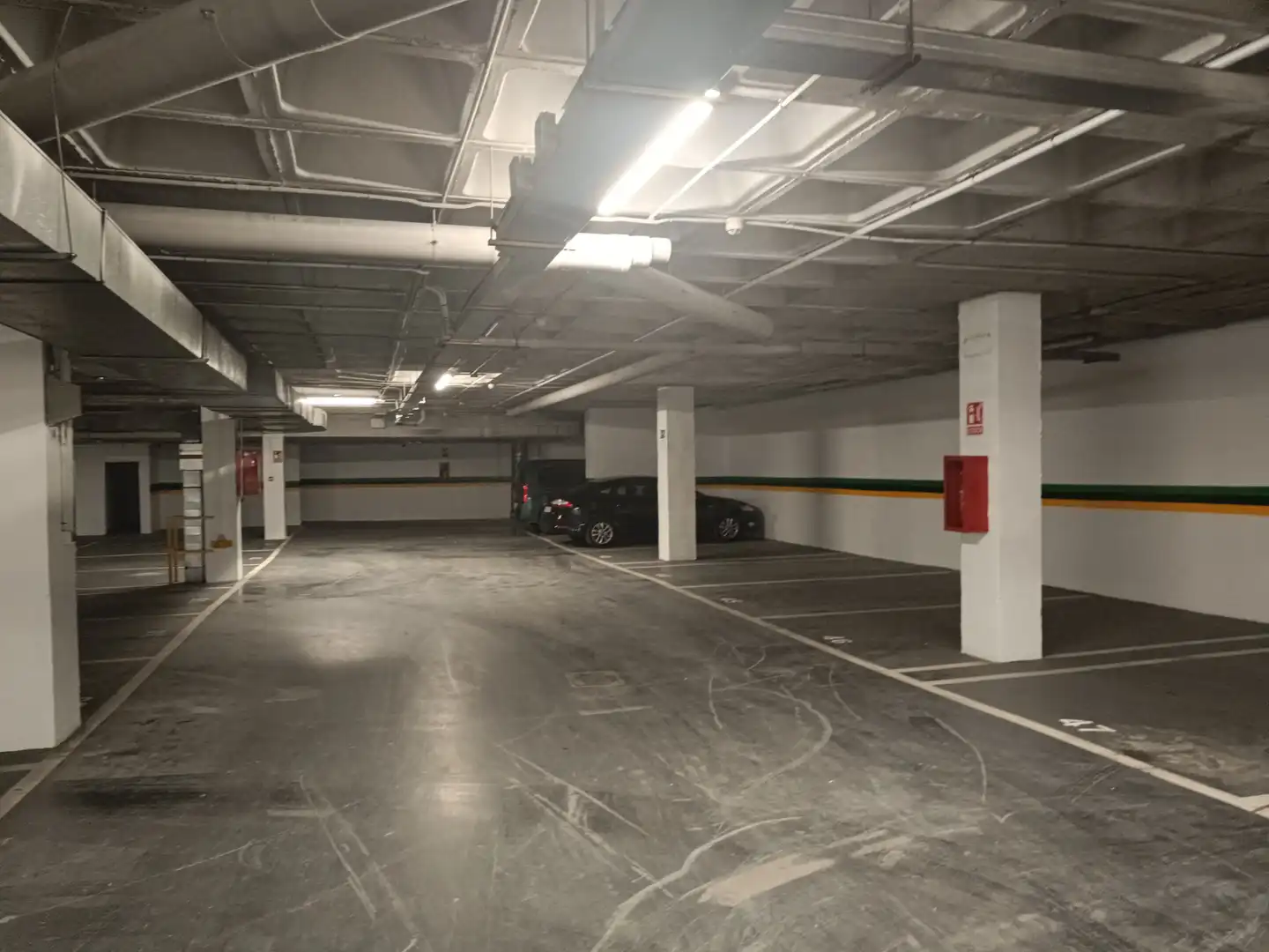 Parkplatz von Garage zur Miete in San Fernando