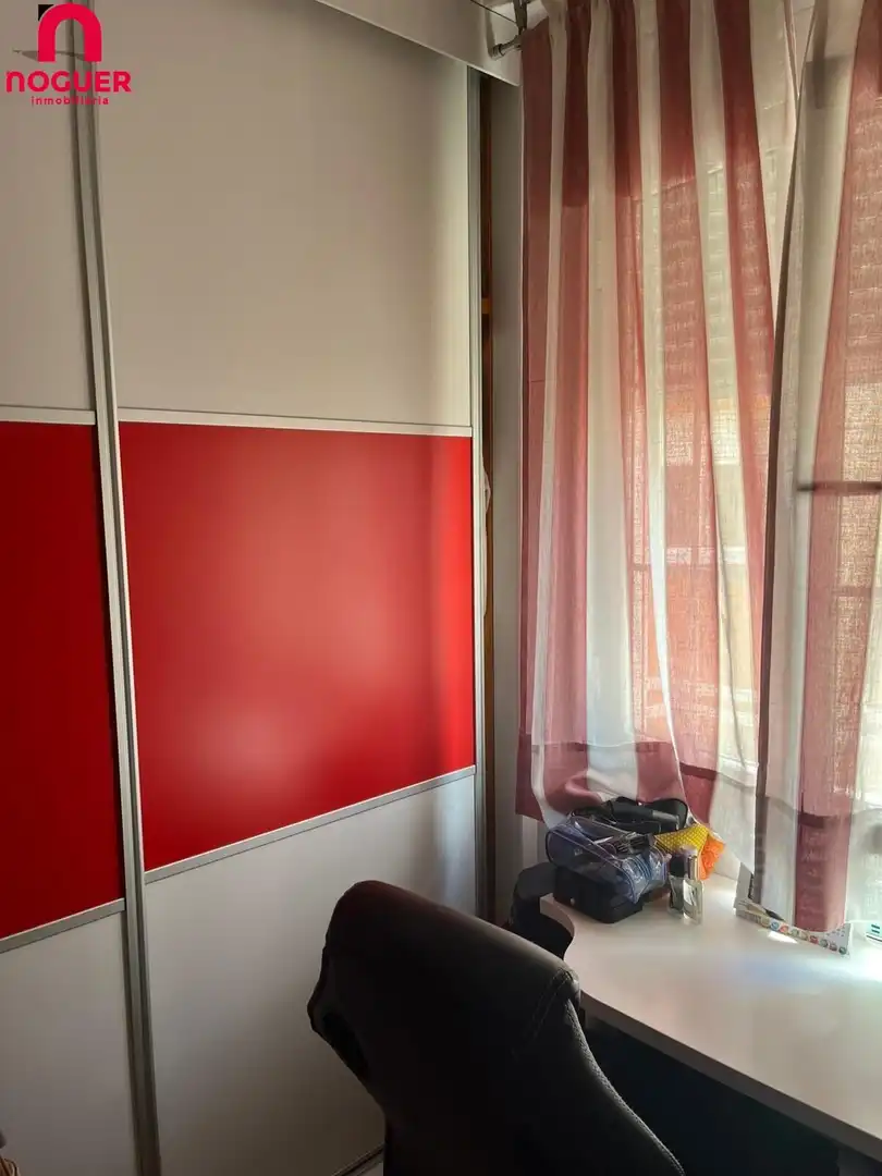 Schlafzimmer von Wohnung zum Verkauf in Córdoba mit Klimaanlage, Heizung und Terrasse