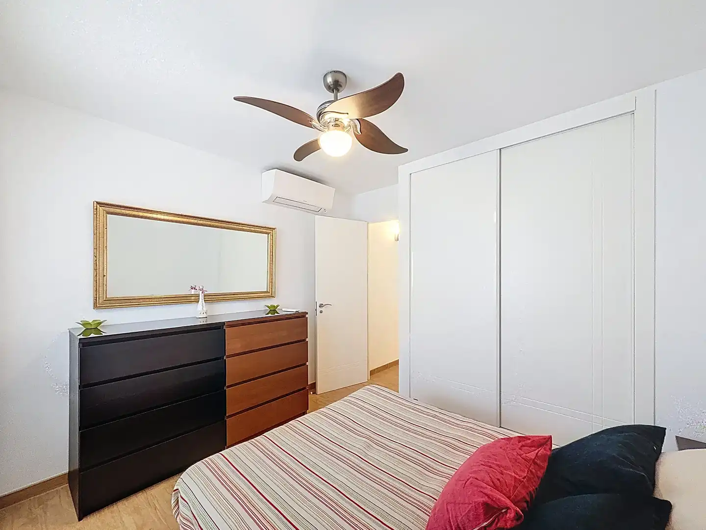 Flat for rent in Calle Cuarteles, La Unión - Cruz de Humilladero - Los Tilos