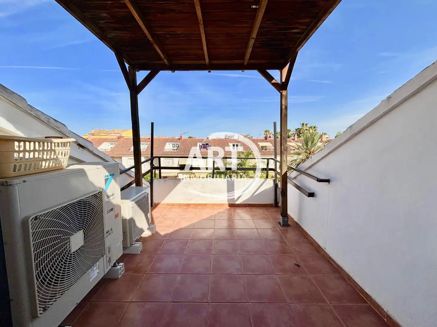 Terrassa de Casa adosada de lloguer en L'Eliana amb Aire condicionat, Calefacció i Terrassa