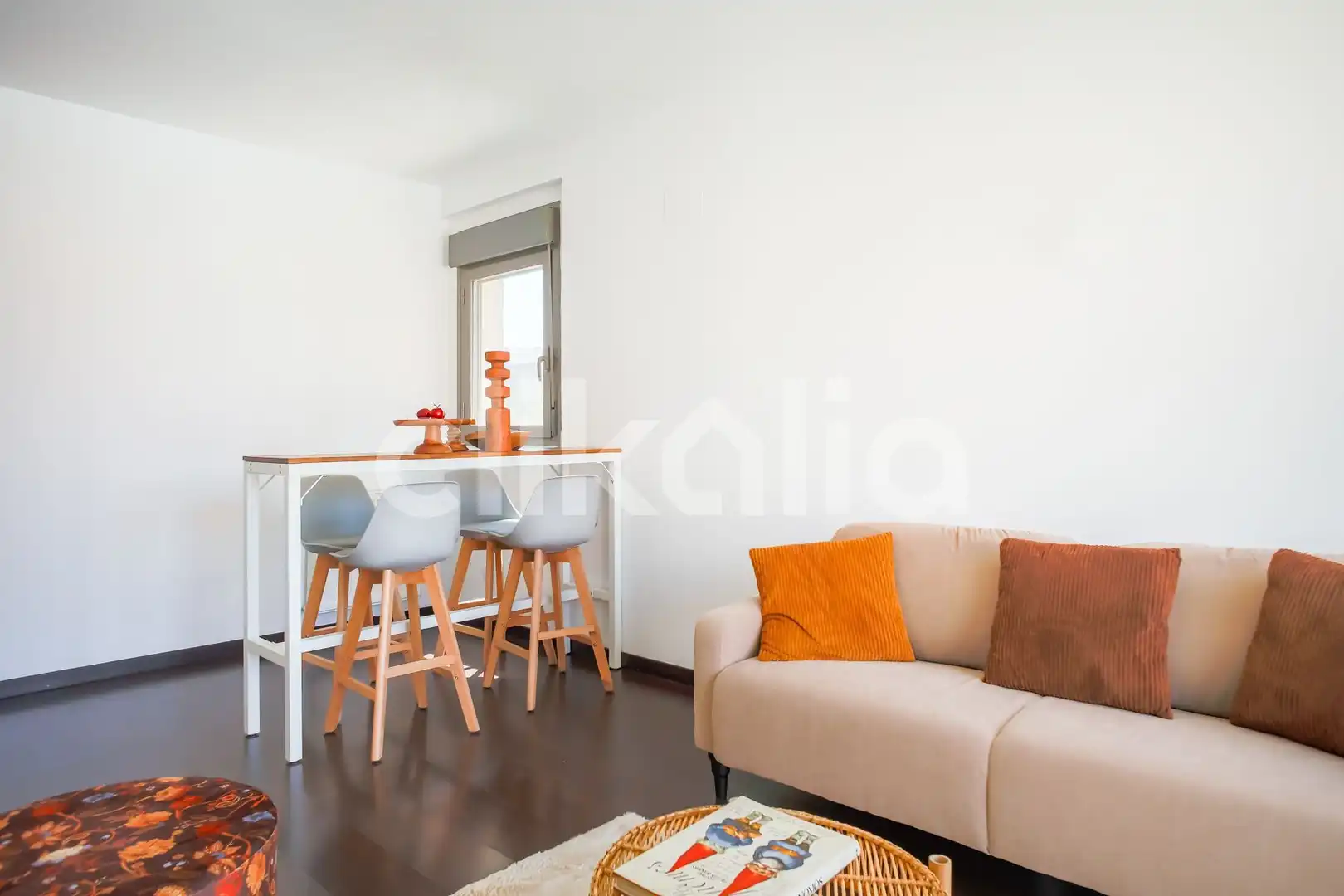 Sala de estar de Piso en venta en Torrejón de Ardoz con Calefacción, Trastero y Piscina