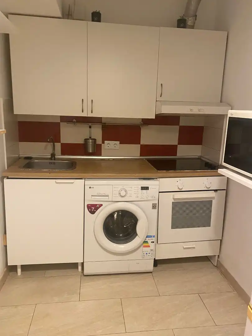 Küche von Wohnung zur Miete in Mijas mit Möbliert, Waschmaschine und Mikrowelle