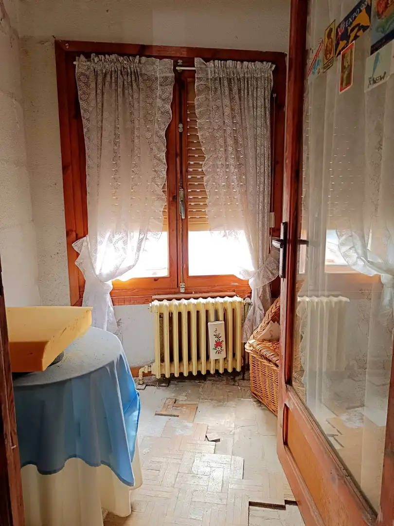 Bedroom of Flat for sale in Barruelo de Santullán  with Parquet flooring, Terrace and Furnished