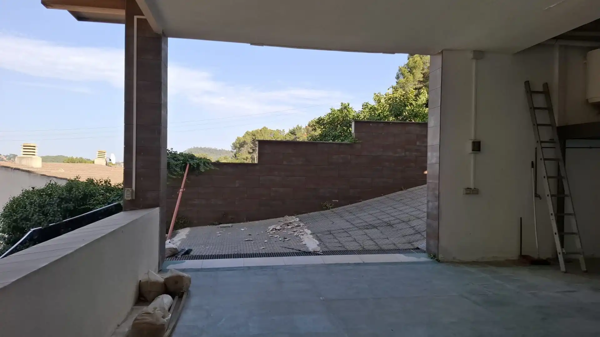 Terrassa de Casa o xalet en venda en Vallirana amb Aire condicionat i Terrassa