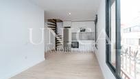 Flat for sale in  Madrid Capital  with Air Conditioner and Heating
