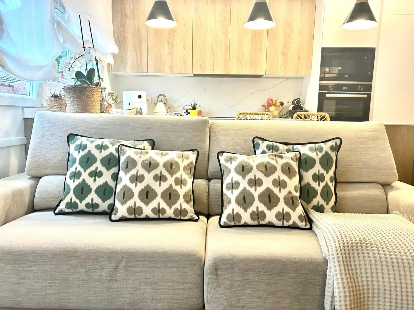 Sala de estar de Piso en venta en Santurtzi  con Calefacción, Parquet y Amueblado