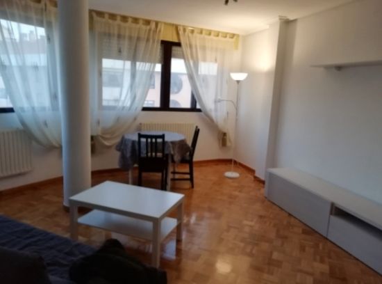 Wohnungen zur Miete in Juan XXIII - Las Torres - G2