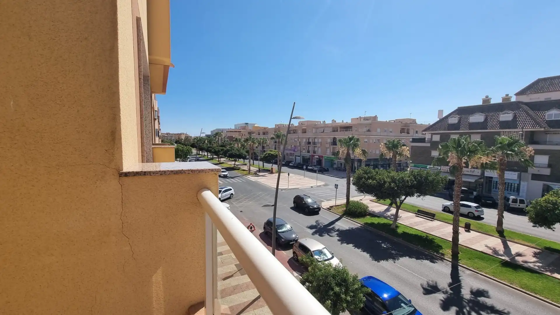 Appartement avec terrasse à vendre à Roquetas de Mar ciudad, imagen 3
