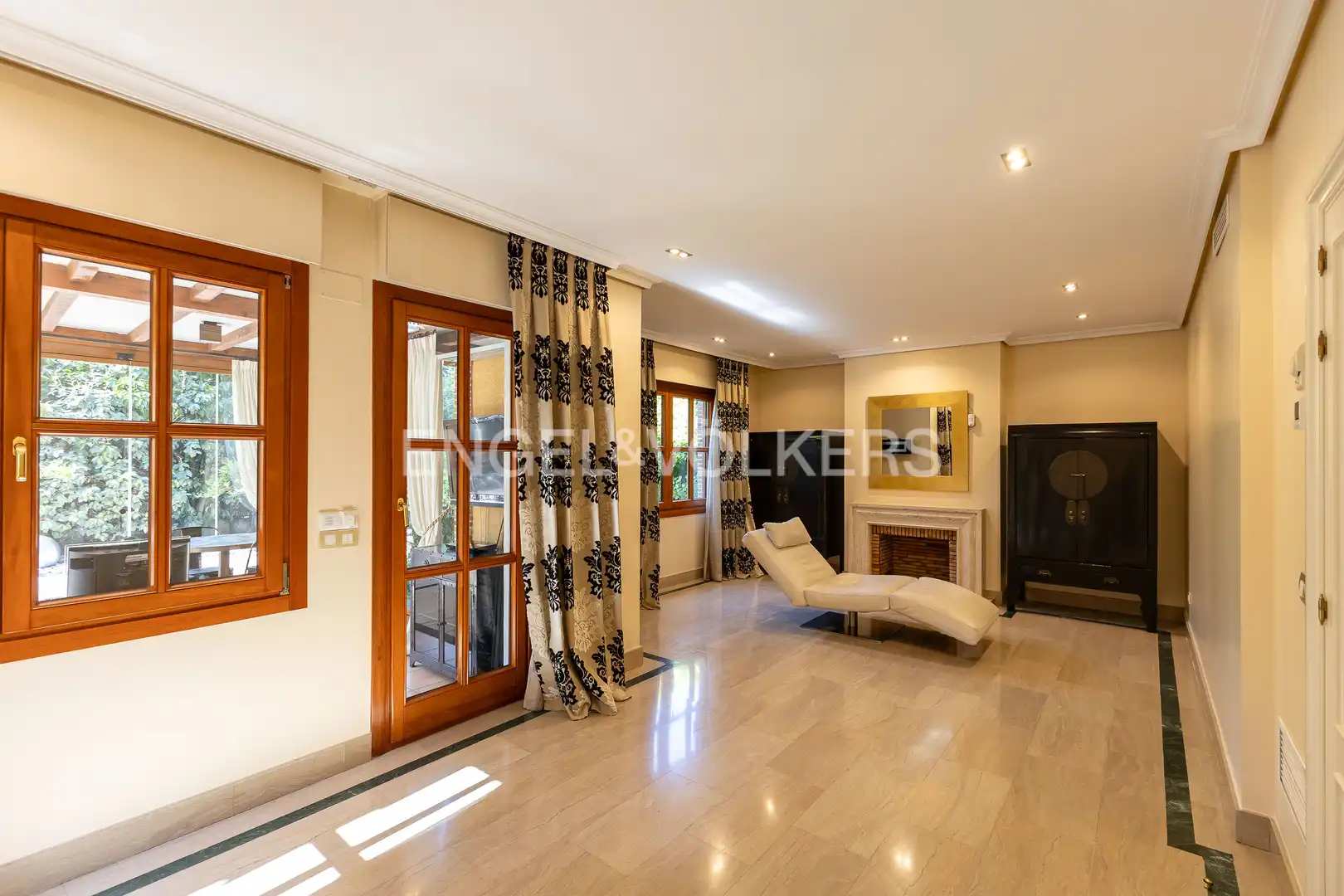 Houses for rent in Encinar de los Reyes