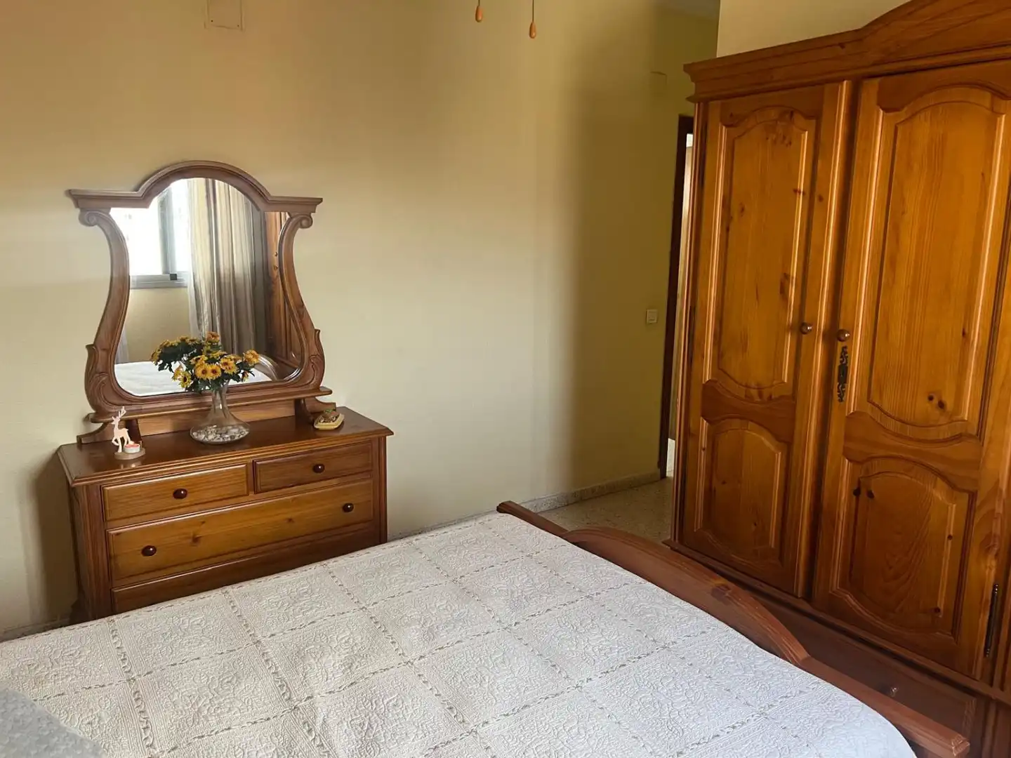 Bedroom of Flat for sale in Sevilla  with Air Conditioner
