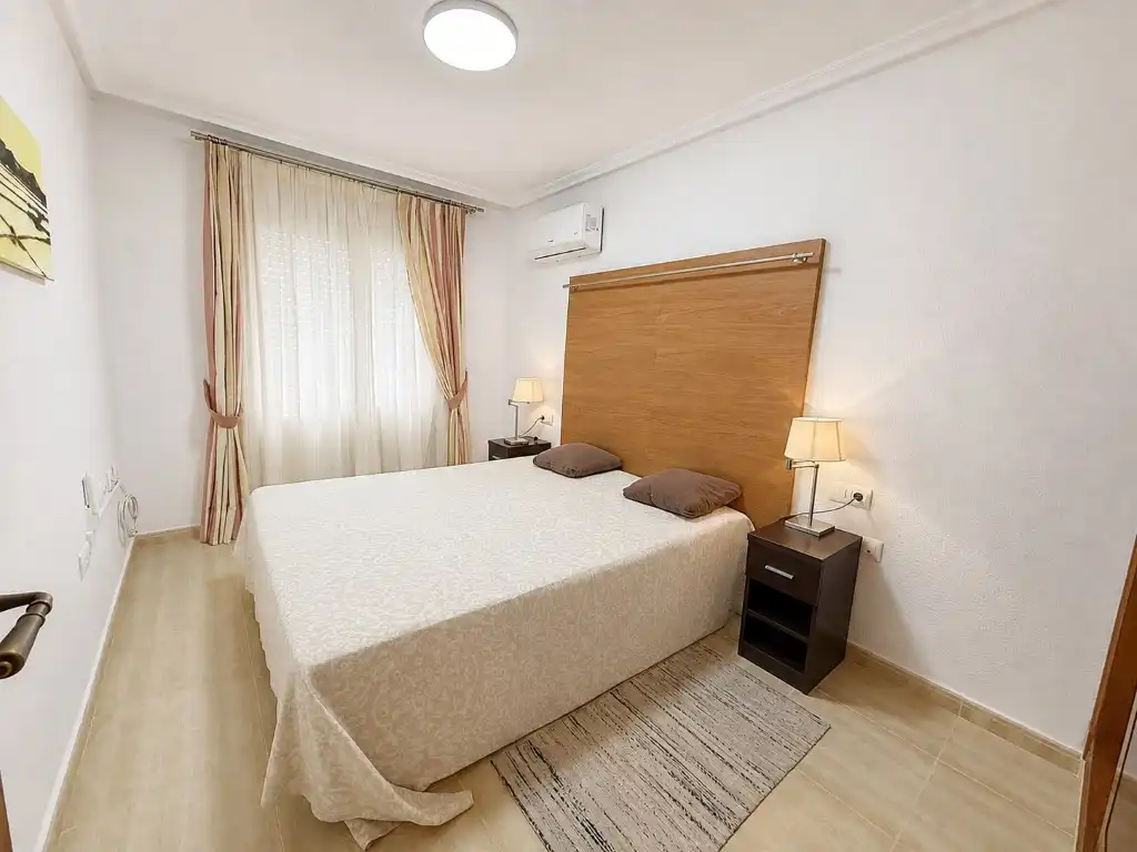 Apartament amb piscina en venda a Calle Poligono G - Manga