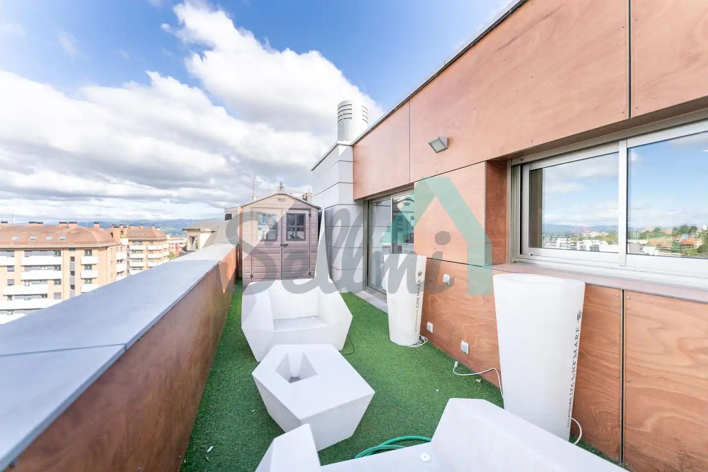 Terrasse von Maisonette zum Verkauf in Oviedo  mit Heizung, Terrasse und Abstellraum