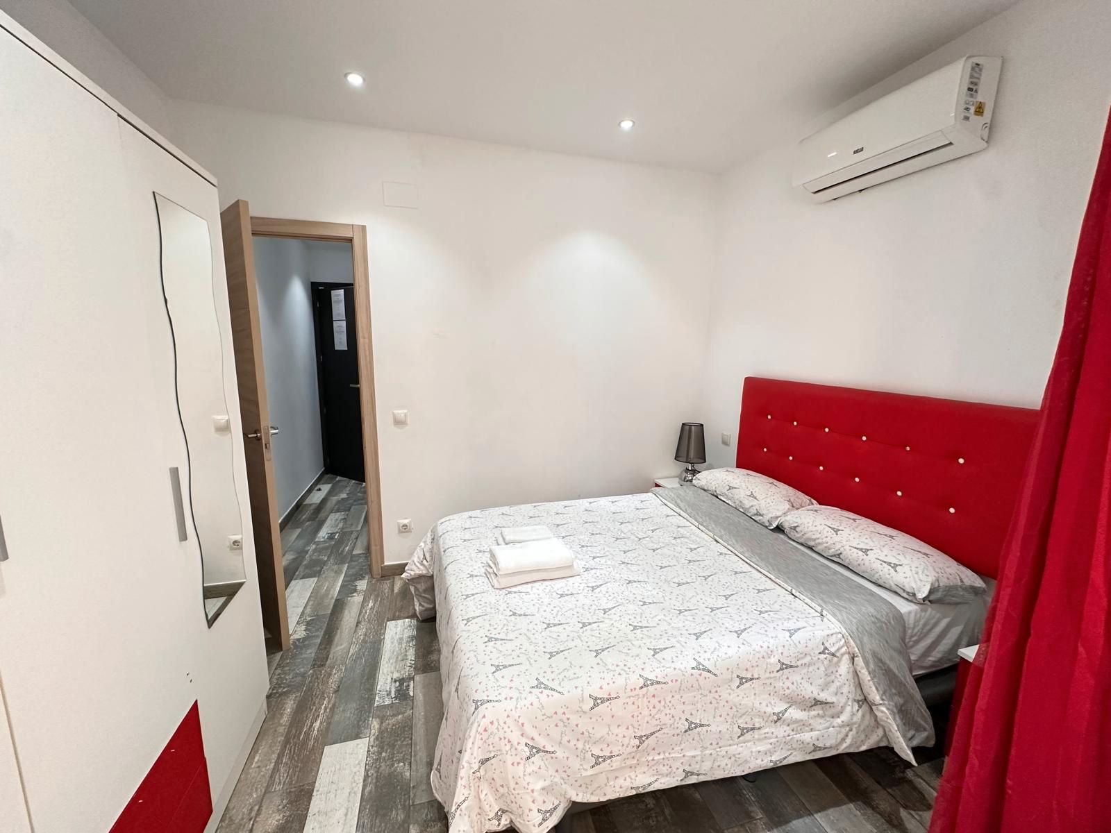 Bedroom of Apartment to rent in  Madrid Capital  with Air Conditioner, Heating and Furnished