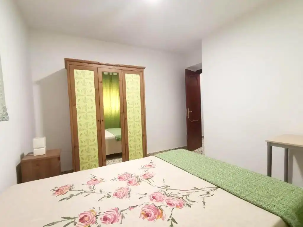 Habitación de Piso de alquiler en Málaga con Aire acondicionado, Calefacción y Terraza
