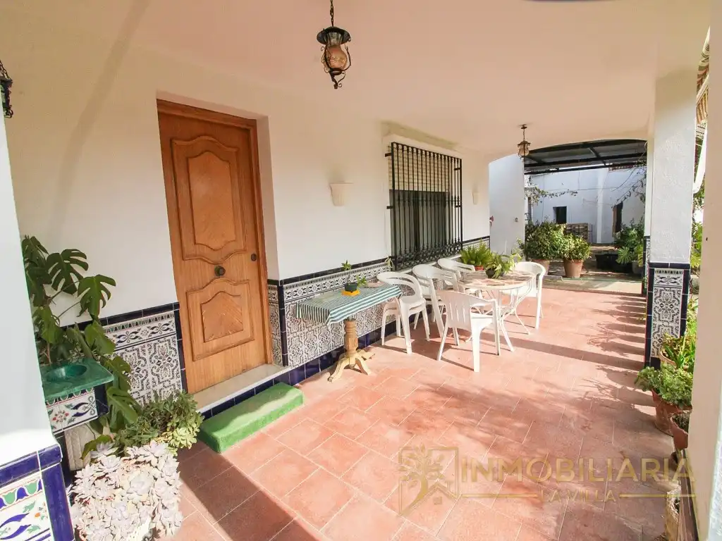 Vista exterior de Casa o chalet en venta en Coín