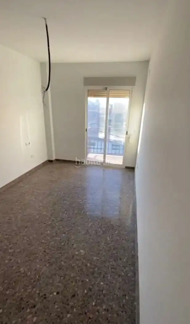 Flat with lift for sale in Calle de Félix Rodríguez de la Fuente 23, imagen 2