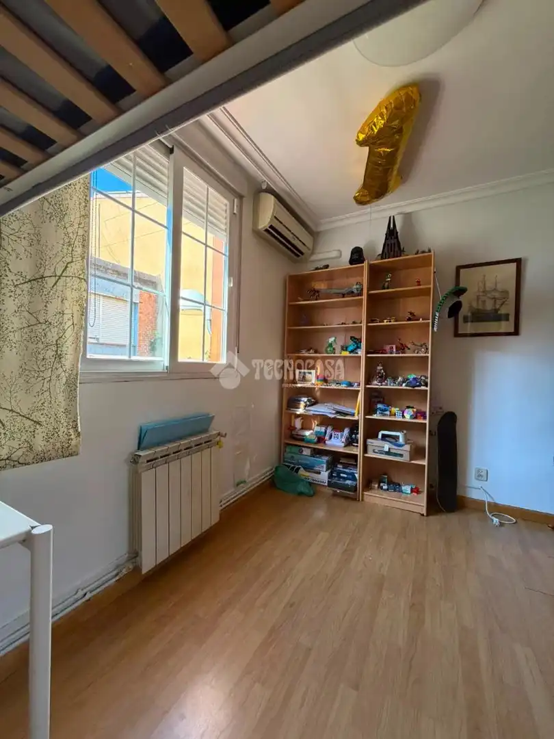 Bedroom of Flat for sale in Madrid  with Heating