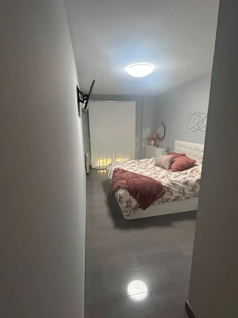 Dormitori de Dúplex en venda en La Pobla de Vallbona amb Aire condicionat, Calefacció i Terrassa
