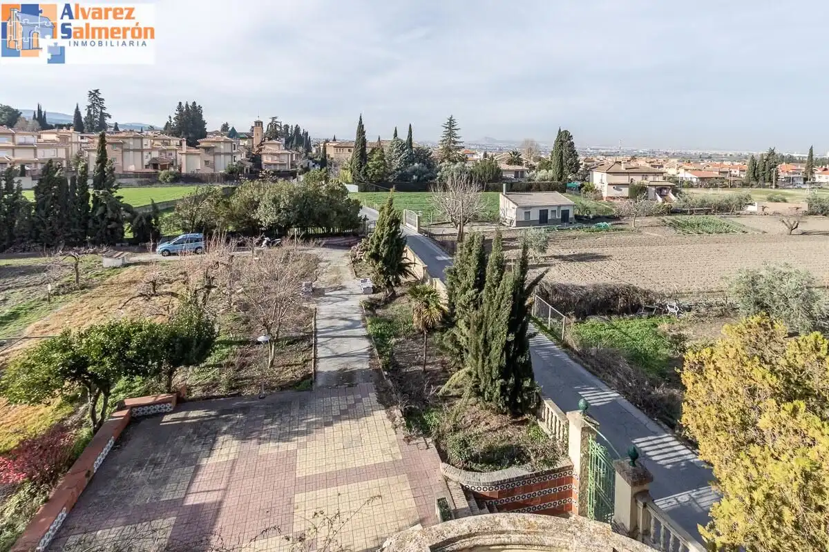 Country homes for sale in Calle CAJAR, Barrio de la Vega