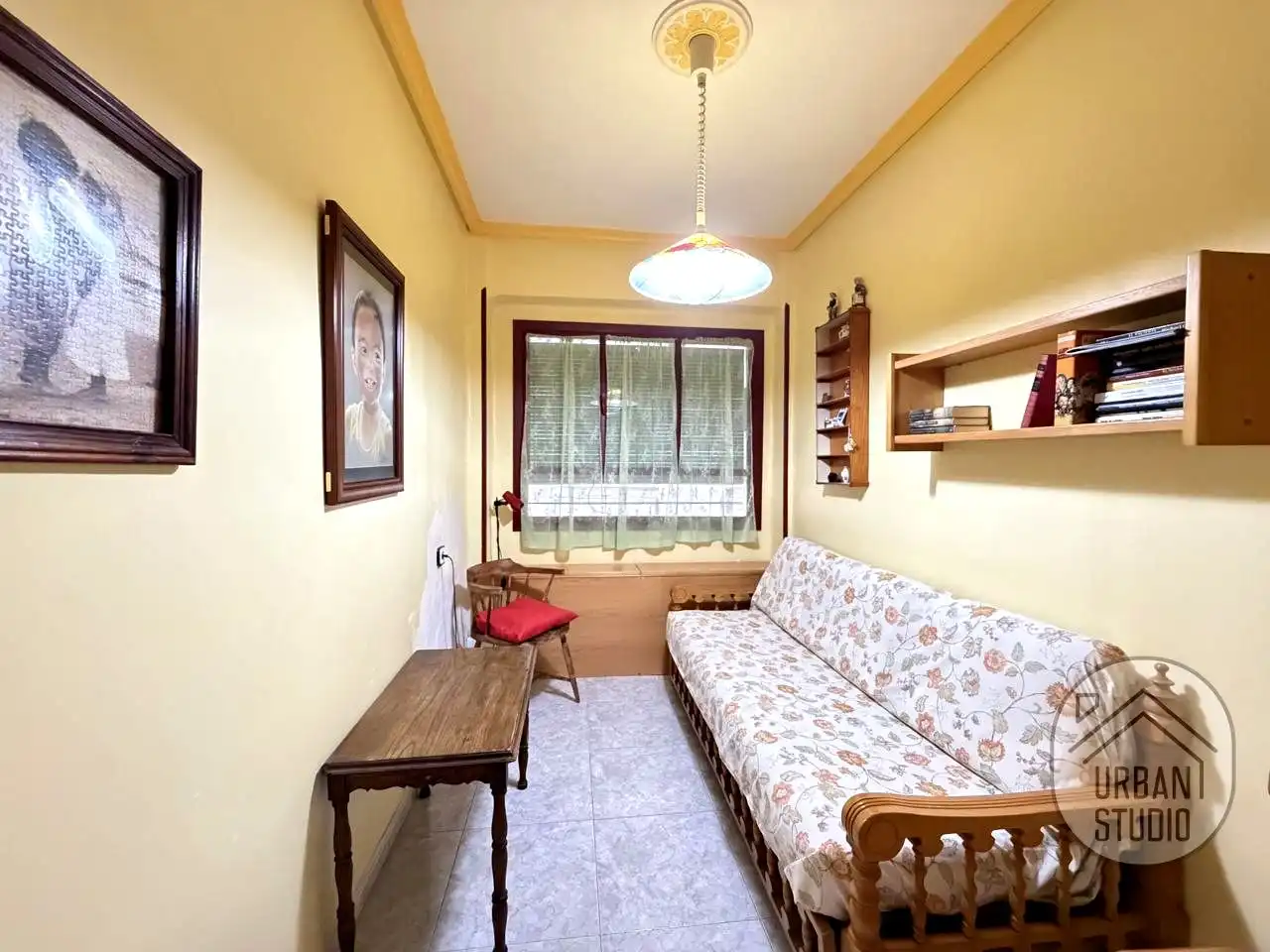 Living room of Flat for sale in Alicante / Alacant  with Air Conditioner, Furnished and Balcony
