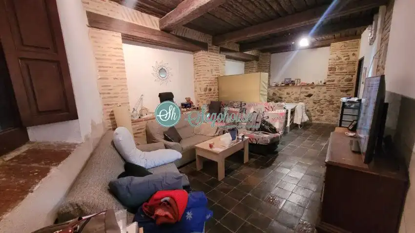 Flat for sale in Segovia  with Heating