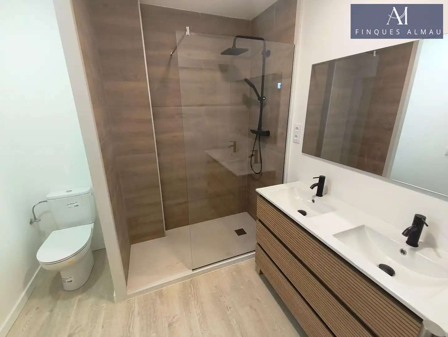 Ground floor for sale in Centre Vila, imagen 11
