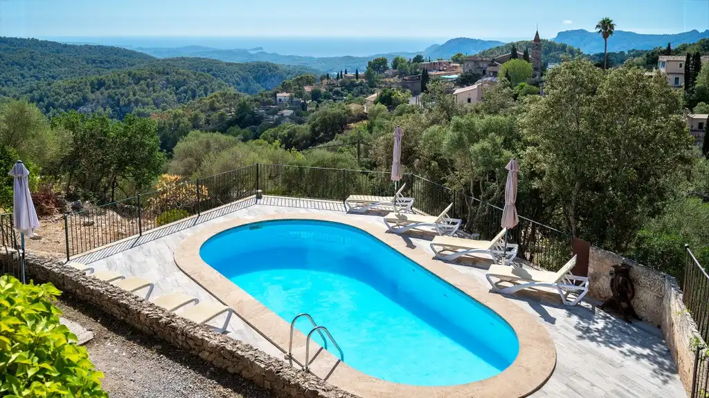 Xalet amb piscina en venda a Puigpunyent