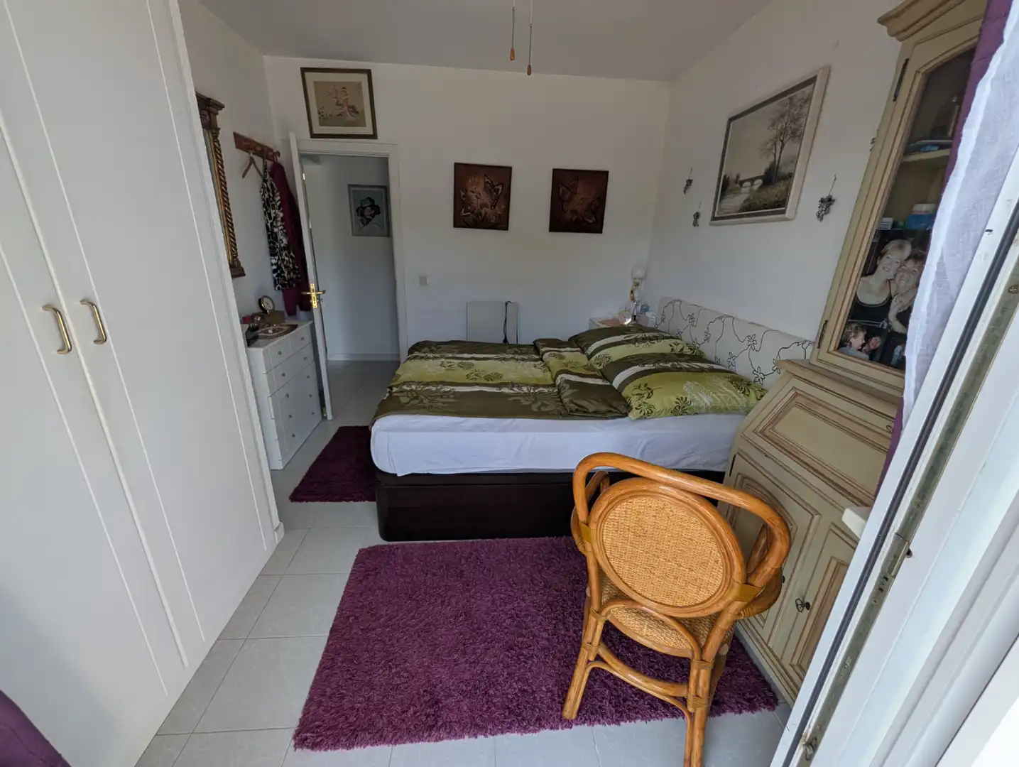 Schlafzimmer von Wohnungen zum Verkauf in Roses mit Klimaanlage, Terrasse und Möbliert