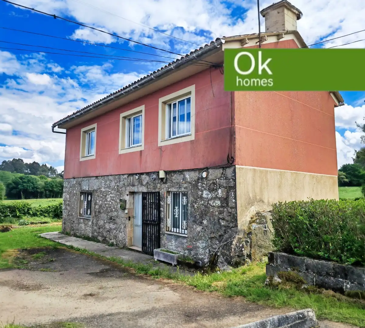 Casa con jardín en venta en Curtis