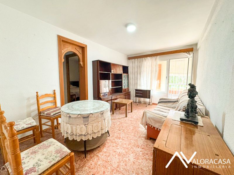 Sala d'estar de Pis en venda en Alhaurín El Grande amb Balcó