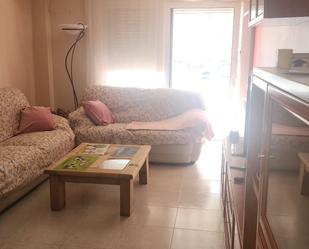 Sala d'estar de Pis en venda en Salt amb Calefacció