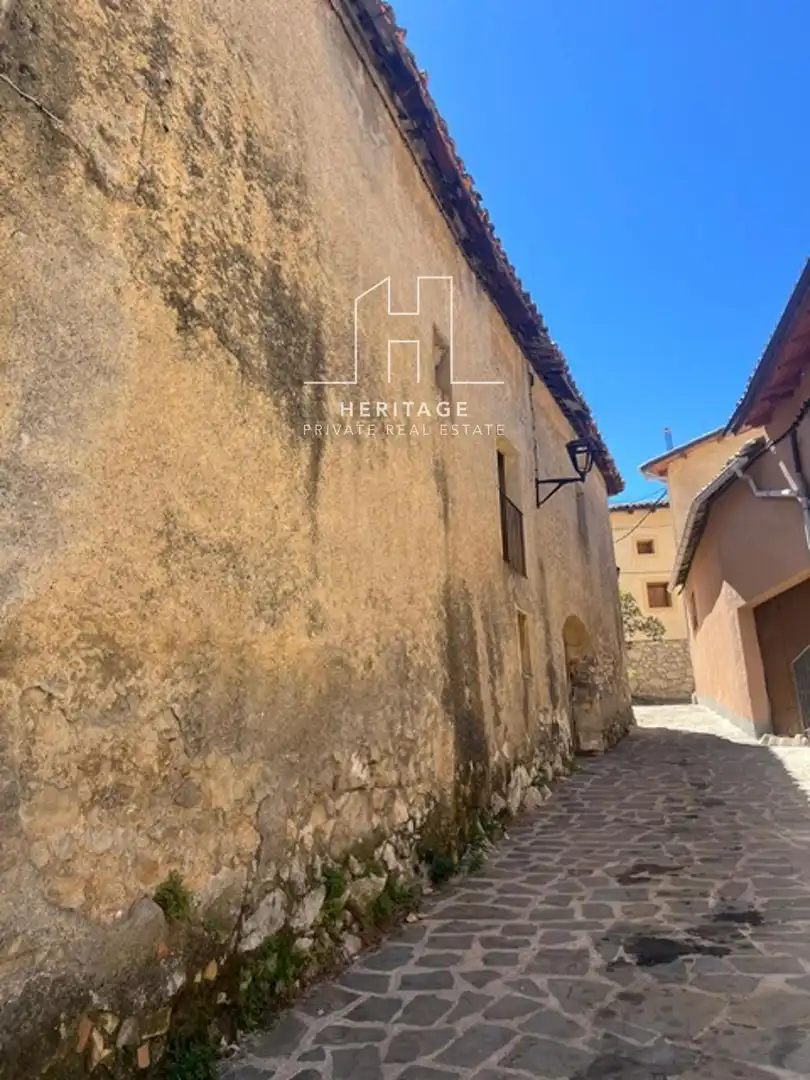 Exterior view of Buildings for sale in Gósol